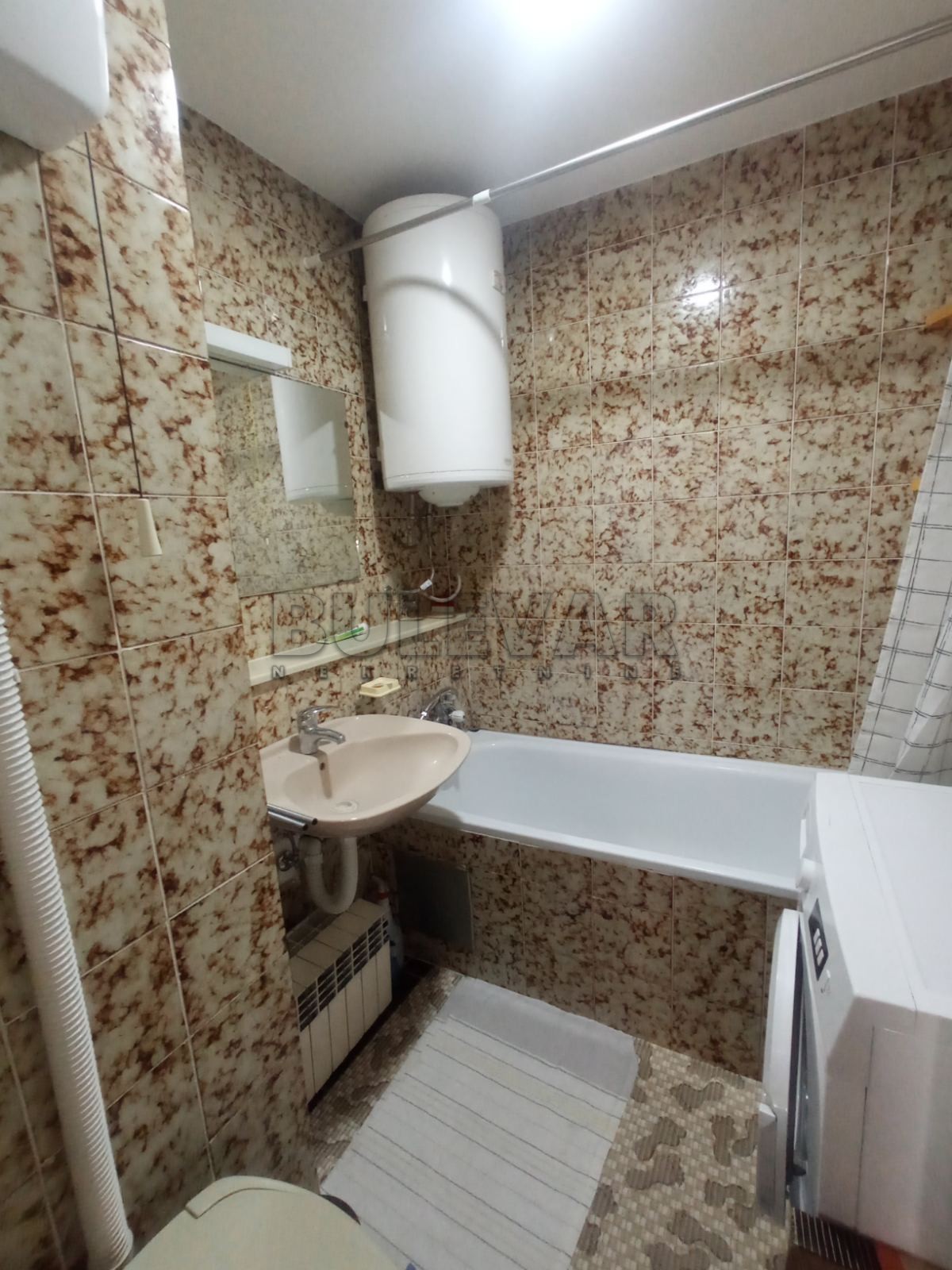 Trosoban stan, 63 m2, Medijana, Branka Krsmanovića ID: i-014444 10