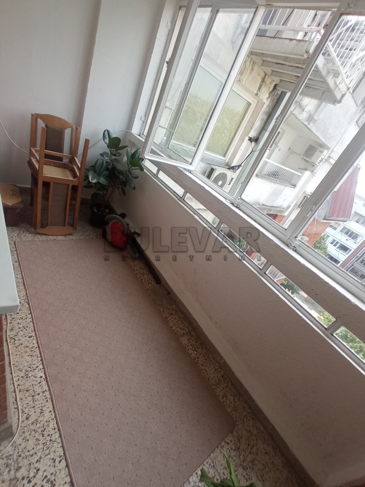 Trosoban stan, 63 m2, Medijana, Branka Krsmanovića ID: i-014444 11