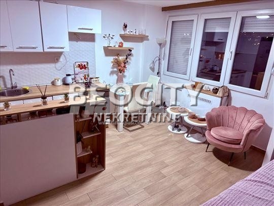 Dvosoban stan, 37 m2, Voždovac, Milića Rakića 6 ID: 120633 2