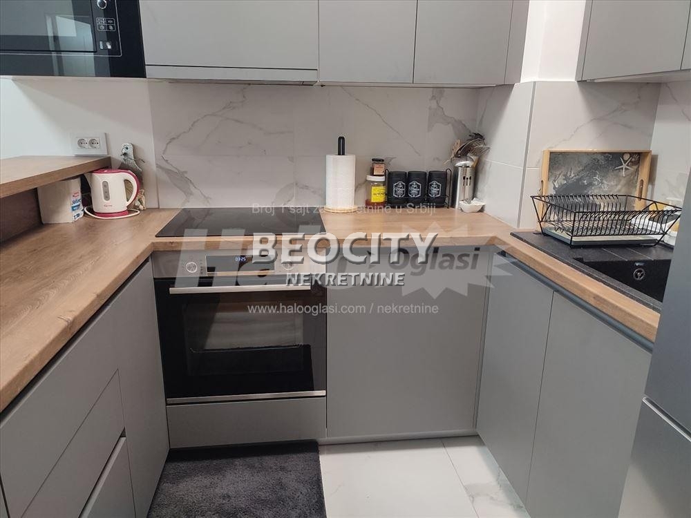 Dvosoban stan, 58 m2, Centar, Generala Rašića ID: 120584 7