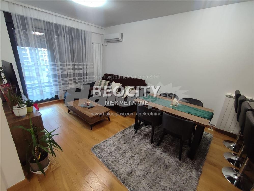 Dvosoban stan, 58 m2, Centar, Generala Rašića ID: 120584 1