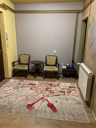 Prodajem cetvorosoban stan kod Gradske bolnice 5