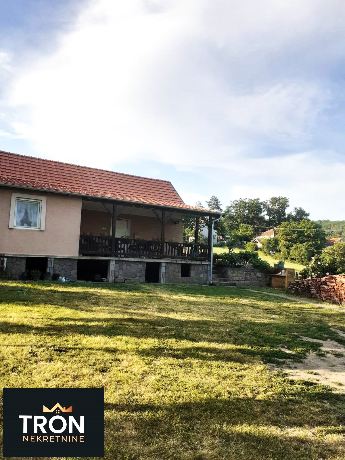 Kuća na 4km od Kraljeva 100m2 1