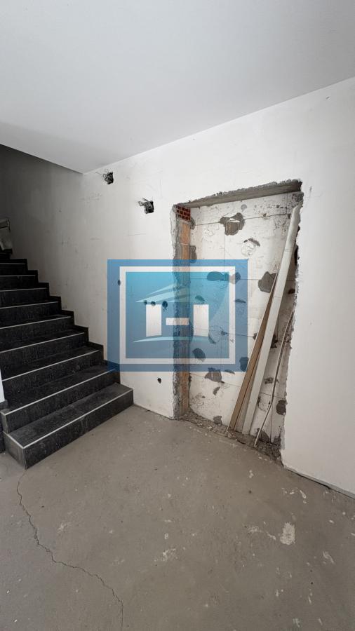 Na prodaju kuća u izgradnji – mirna lokacija, blizu centra! 2