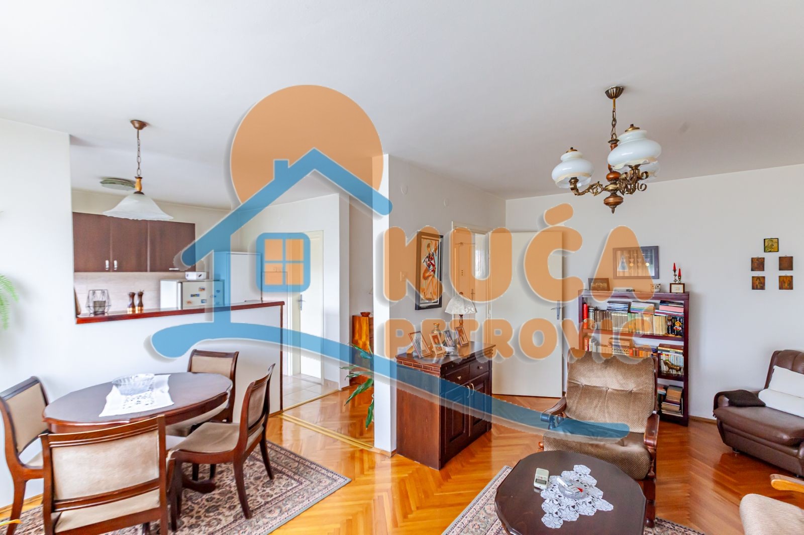 Trosoban stan, 75 m2, Centar, Trg kralja Aleksandra Ujedinitelja ID: p-014453 4