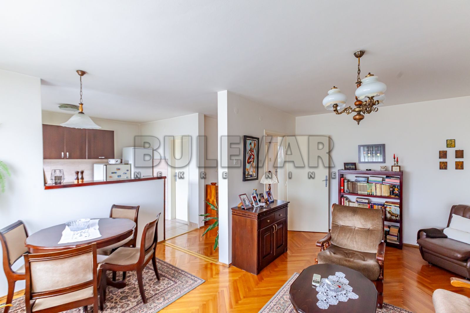 Trosoban stan, 75 m2, Centar, Trg kralja Aleksandra Ujedinitelja ID: p-014453 4