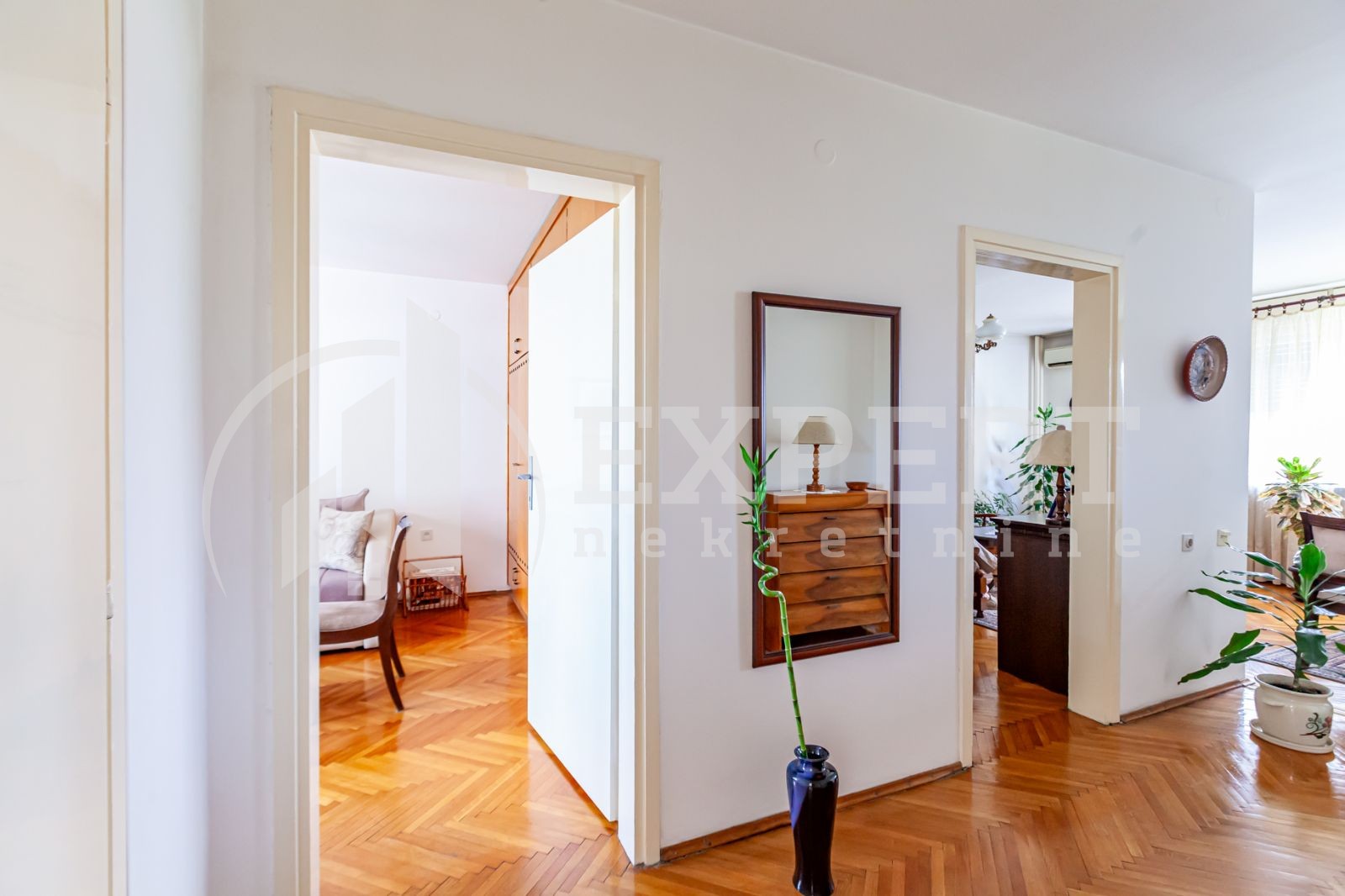 Trosoban stan, 75 m2, Centar, Trg kralja Aleksandra Ujedinitelja ID: p-014453 10