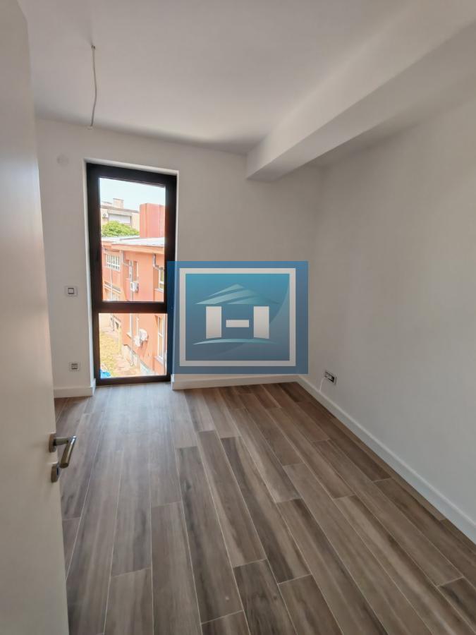 Trosoban stan u novogradnji odmah useljiv 5