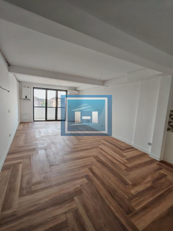 Trosoban stan u novogradnji  -odmah useljiv 2