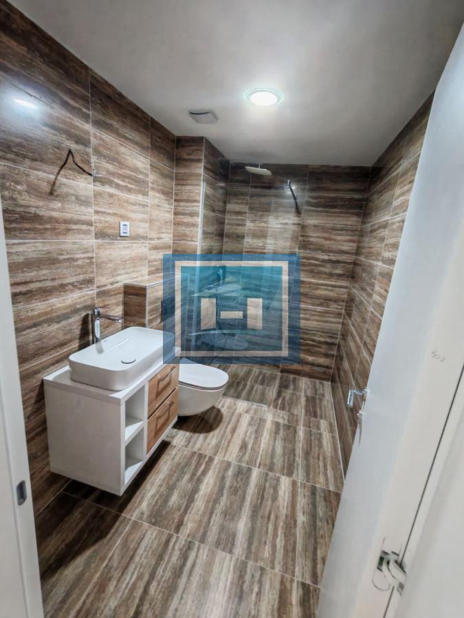 Trosoban stan u novogradnji  -odmah useljiv 9