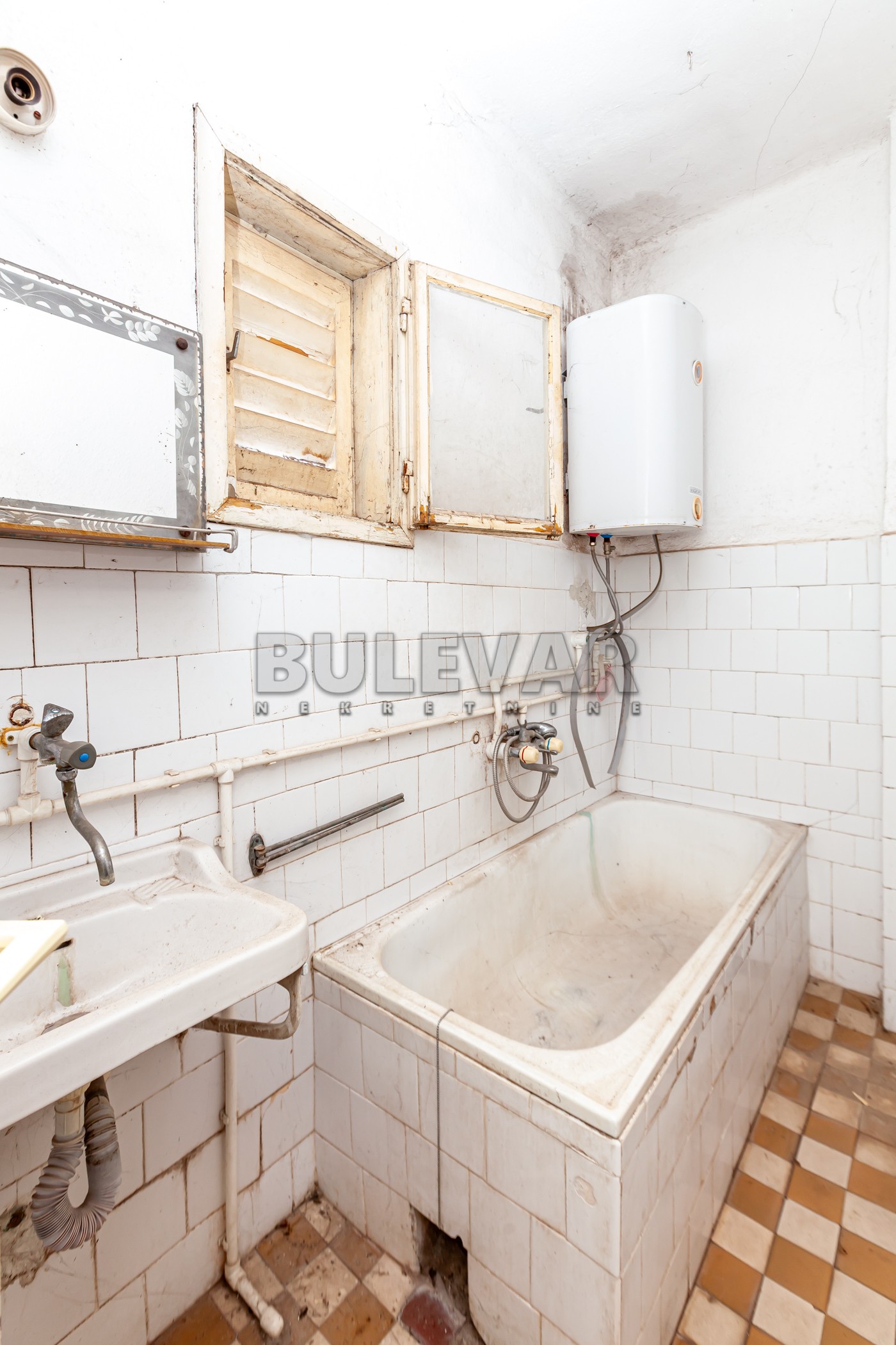 četvorosobna kuća, 450 m2, Gornji Matejevac, Gornji Matejevac ID: p-014372 5