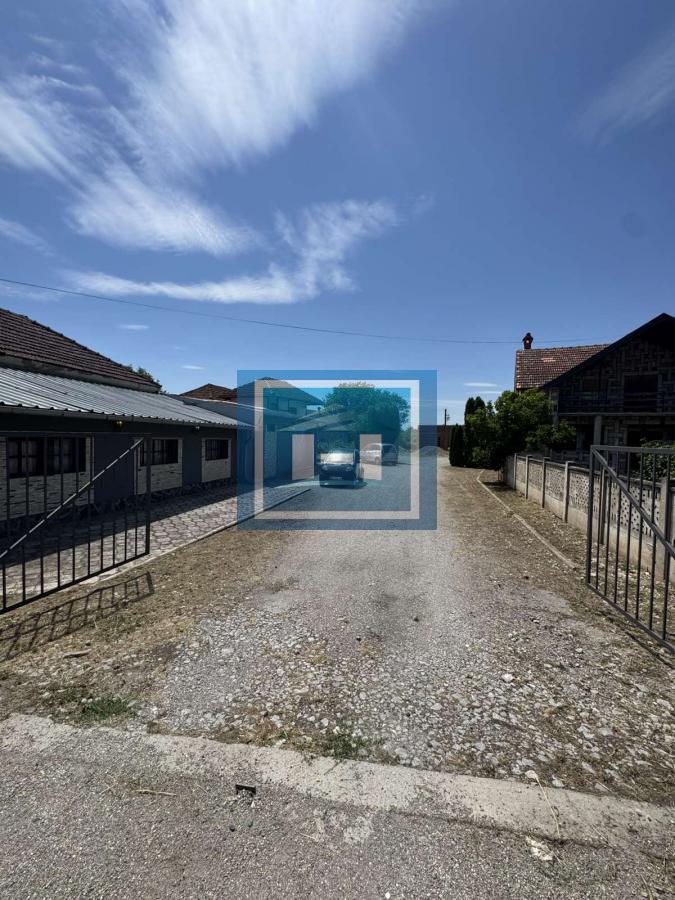 Izuzetna prilika: Poslovno-stambeni kompleks 900 m² na TOP lokaciji u Despotovcu 2
