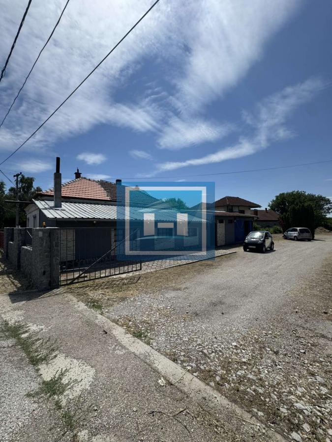 Izuzetna prilika: Poslovno-stambeni kompleks 900 m² na TOP lokaciji u Despotovcu 3