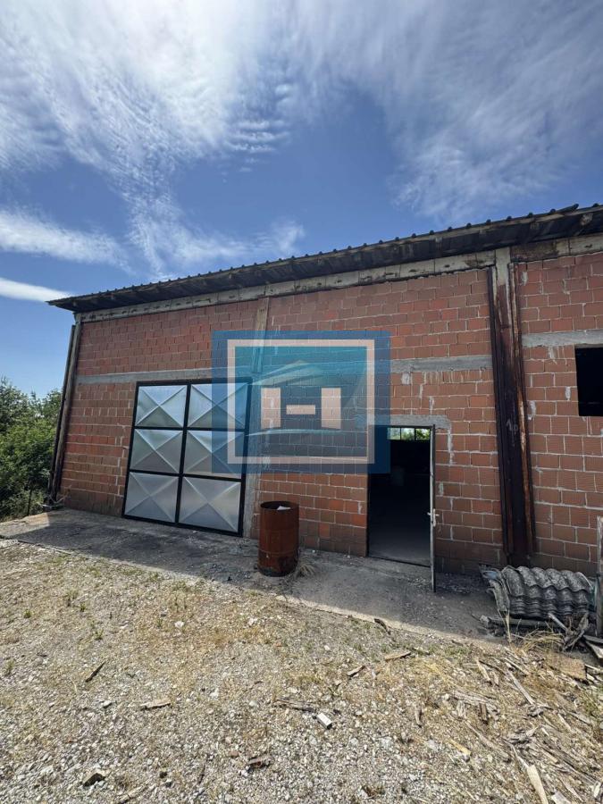 Izuzetna prilika: Poslovno-stambeni kompleks 900 m² na TOP lokaciji u Despotovcu 19