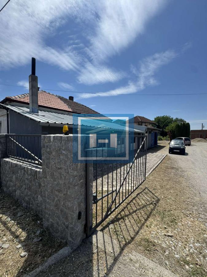 Izuzetna prilika: Poslovno-stambeni kompleks 900 m² na TOP lokaciji u Despotovcu 20