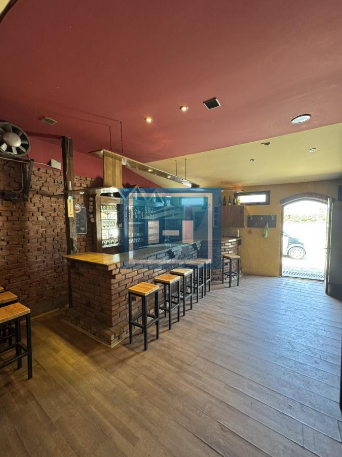 Izuzetna prilika: Poslovno-stambeni kompleks 900 m² na TOP lokaciji u Despotovcu 9