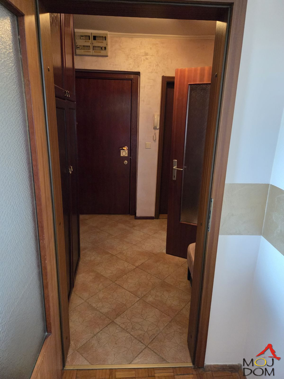 Stan,NOVI SAD,SOMBORSKI BULEVAR,kv: 83, € 181200, ID: 1030572 8