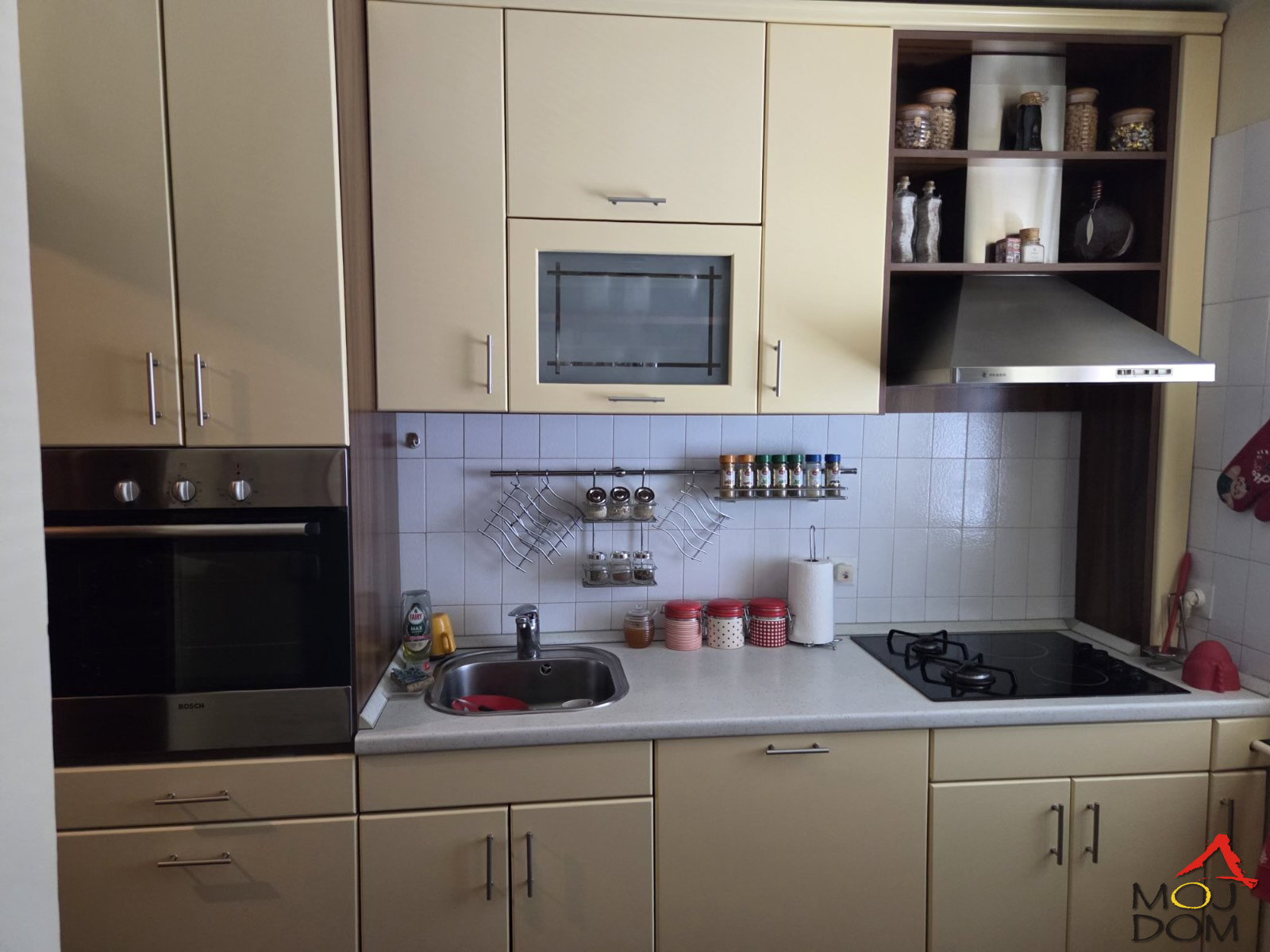 Stan,NOVI SAD,SOMBORSKI BULEVAR,kv: 83, € 181200, ID: 1030572 10