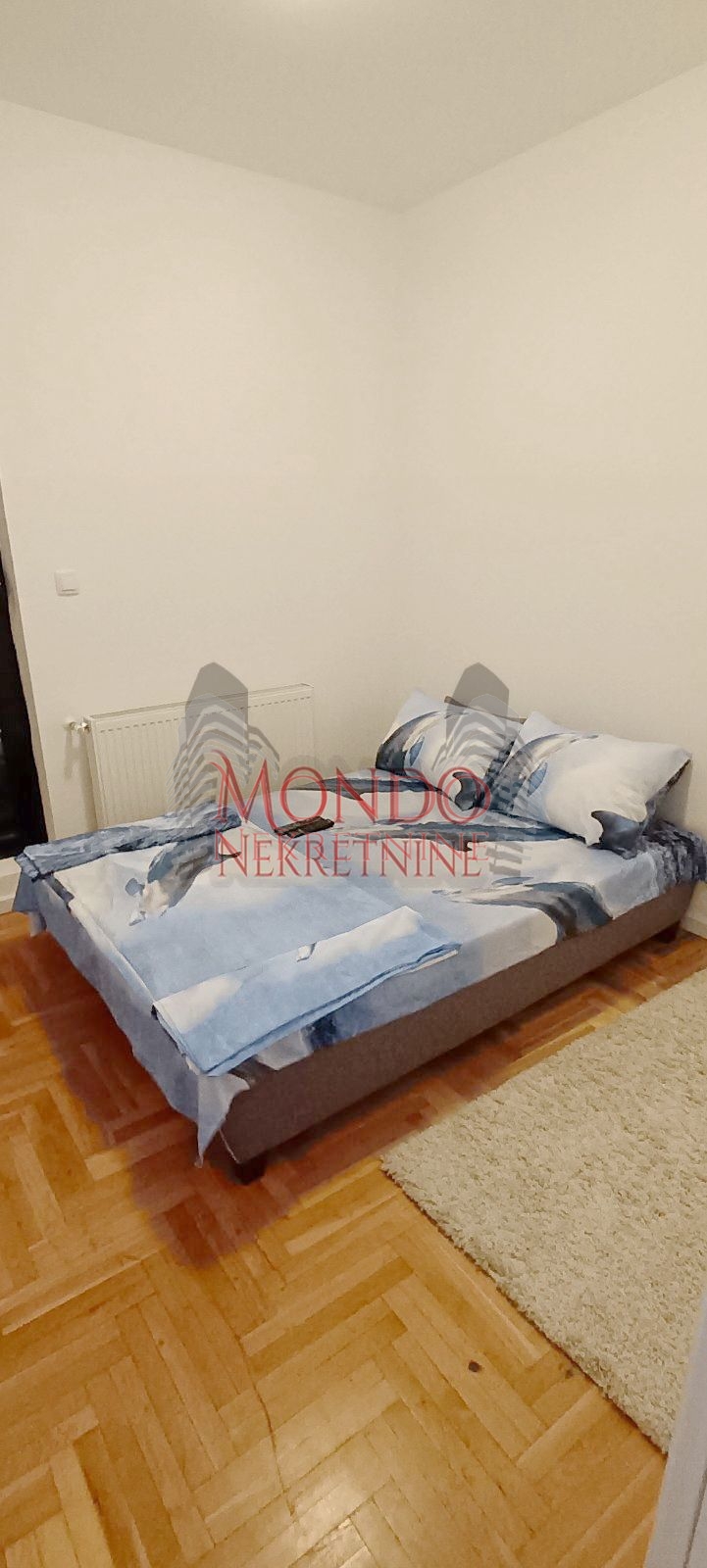 Jednoiposoban stan u novoj zgradi kod Retro kafica 7