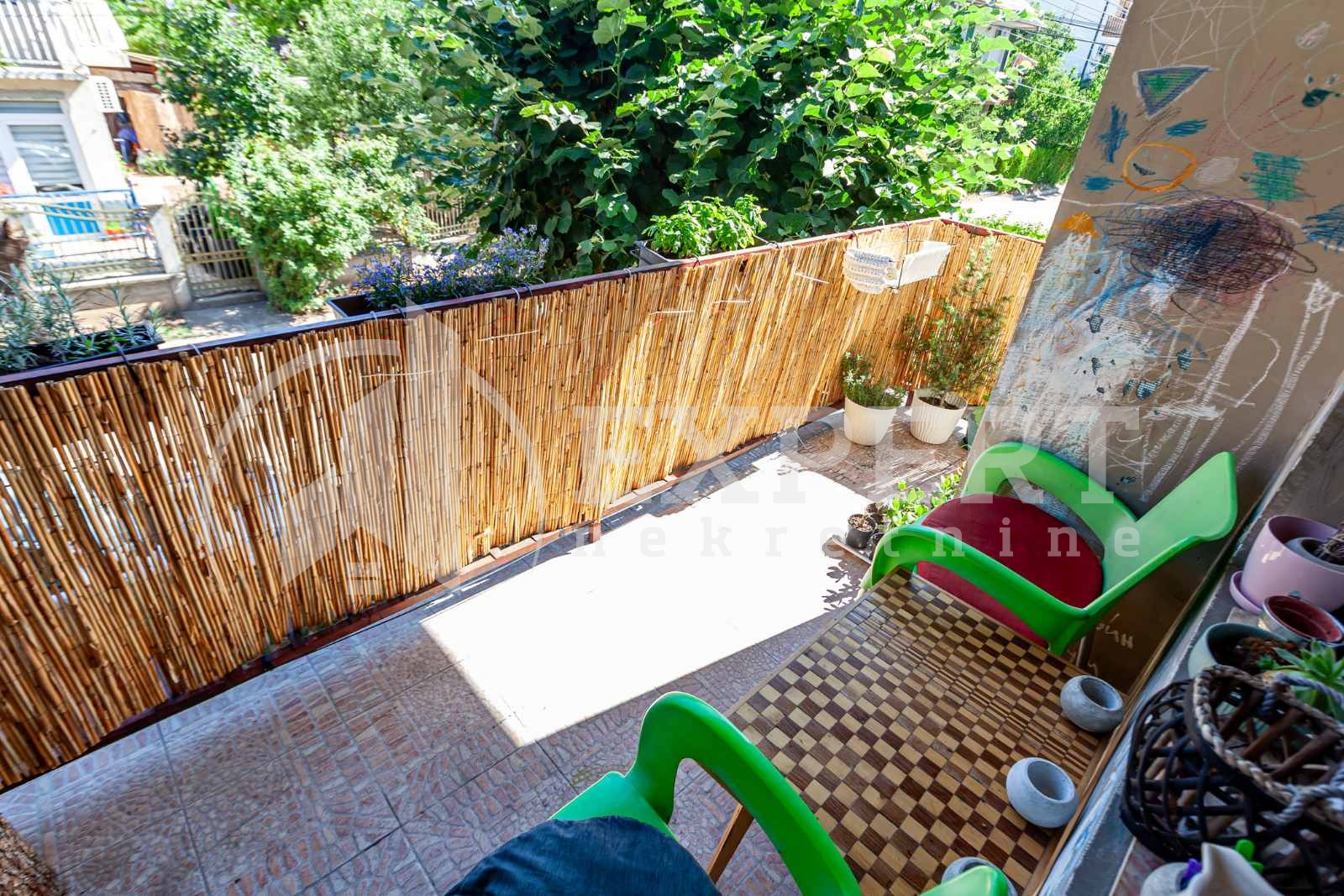 Trosobna kuća, 100 m2, Pantelej, Bulevar Svetog Pantelejmona ID: p-014396 12