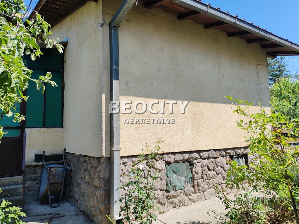 Trosobna kuća, 130 m2 ID: 120696 2