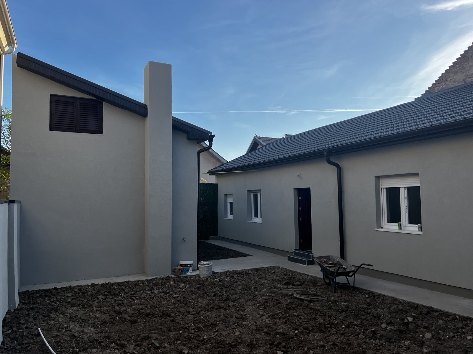 Prodajem kucu u centru Zrenjanina 2