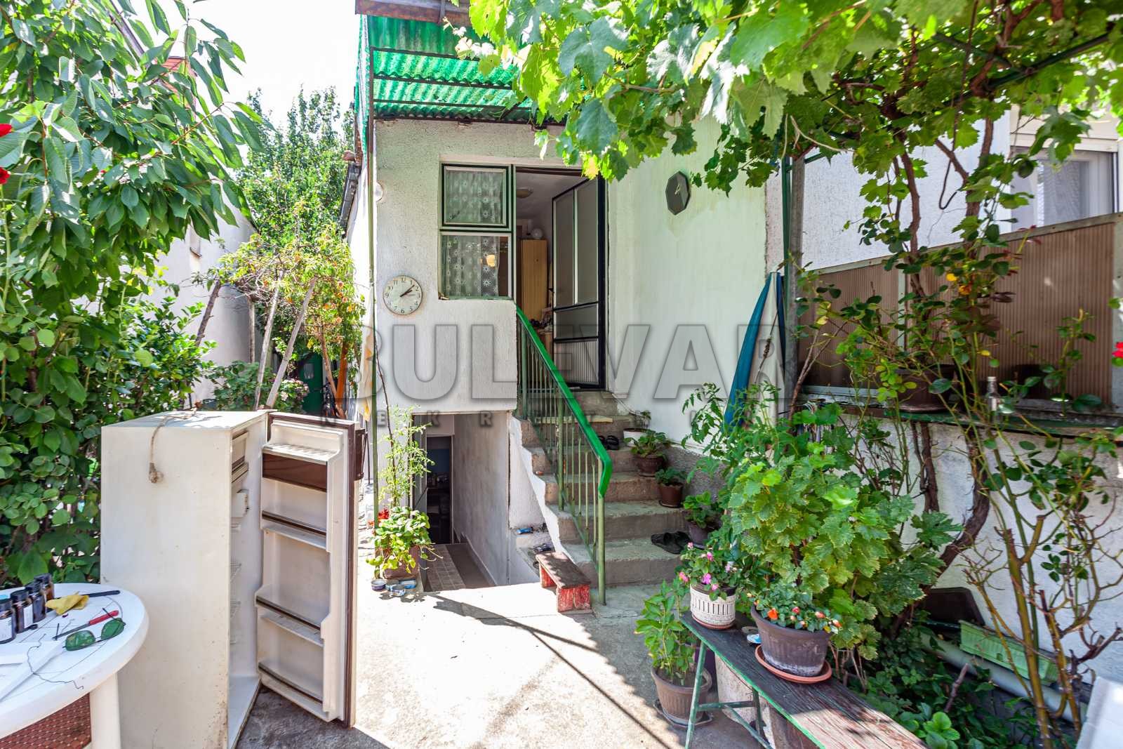 Dvosobna kuća, 50 m2, Palilula, Mirnička ID: p-014467 1