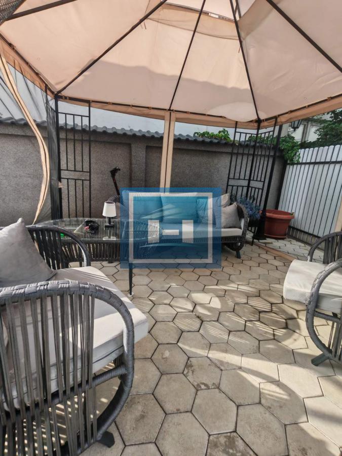 Luksuzan stan u novogradnji sa sopstvenim dvorištem, teretanom i 4 spavaće sobe+dva parking mesta 17