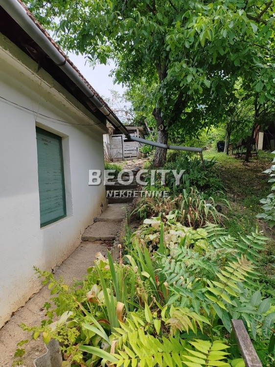 Dvosobna kuća, 80 m2, Stari Ledinci, Put za staro selo - Savlovača ID: 121011 3