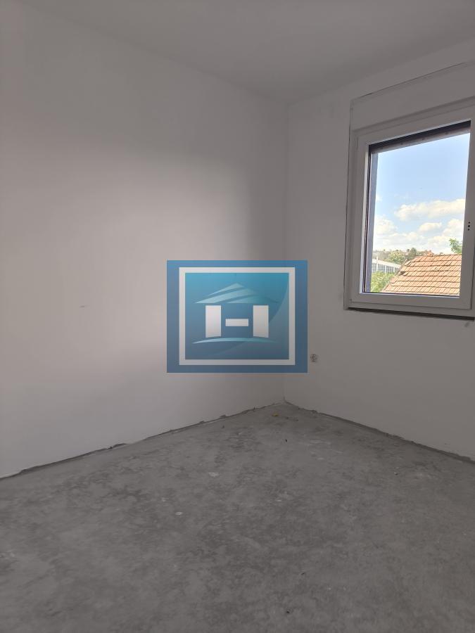 NA PRODAJU ZAVRŠEN STAN DIREKTNO OD INVESTITORA U CENTRU ĆUPRIJE 3