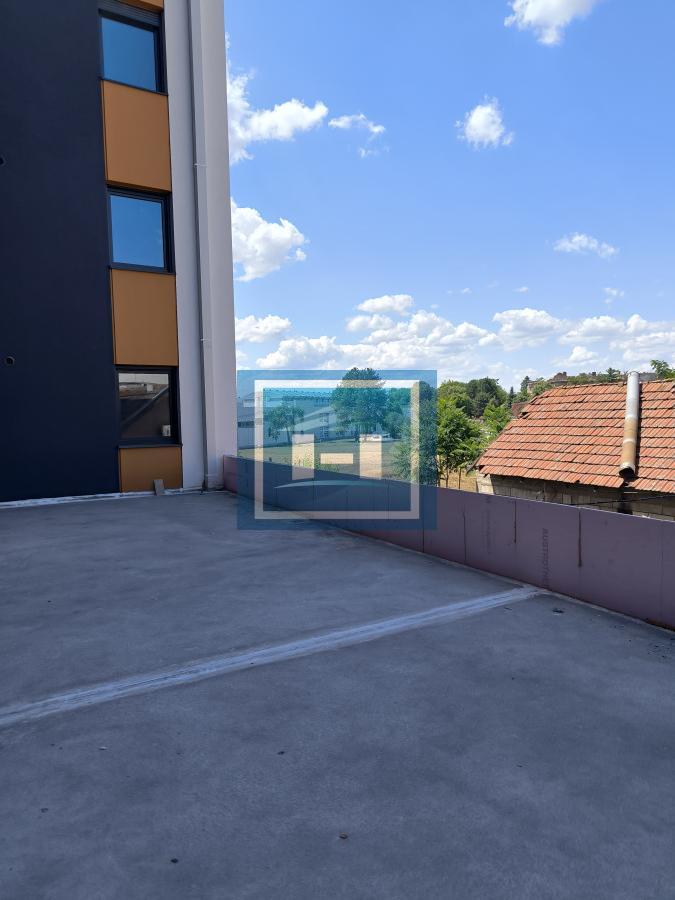 NA PRODAJU ZAVRŠEN STAN DIREKTNO OD INVESTITORA U CENTRU ĆUPRIJE 6