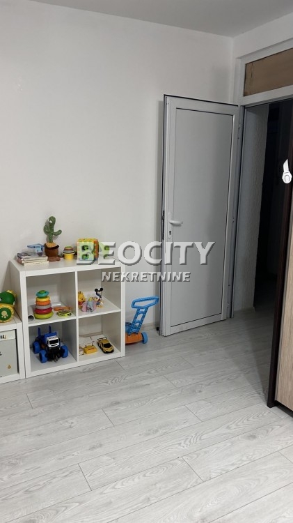 Trosoban stan, 75 m2, Kičevo, Vardarska ID: 121024 3