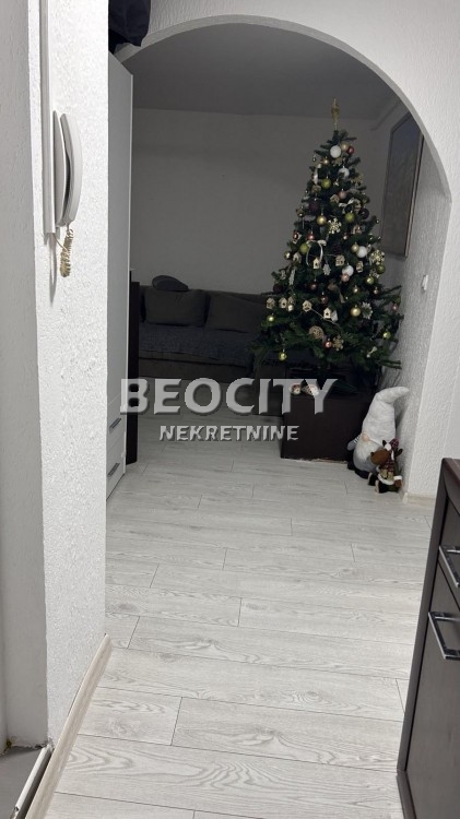 Trosoban stan, 75 m2, Kičevo, Vardarska ID: 121024 6