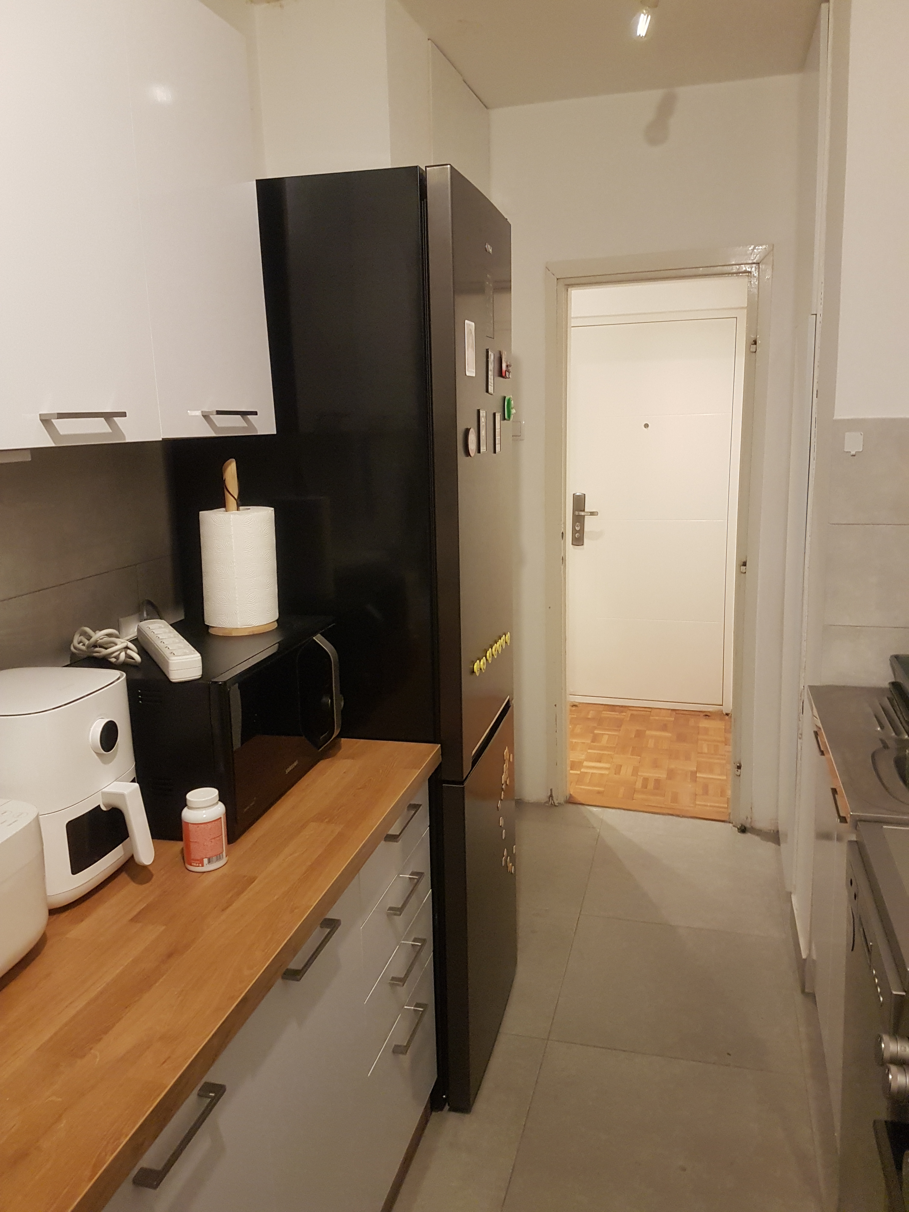 Lep dvosoban stan kod Beo Shopping centra 3