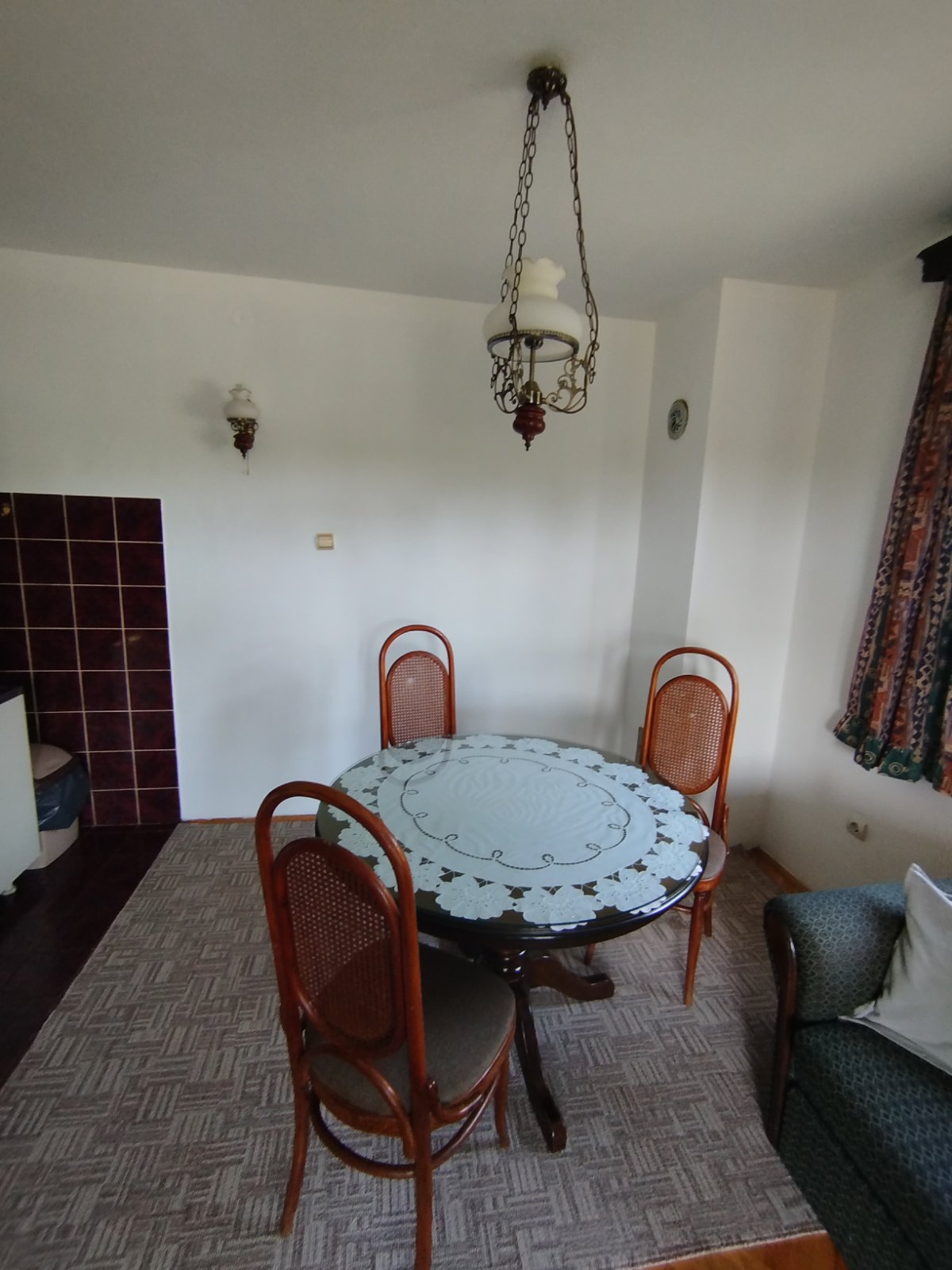 Izdajem dvosoban stan blizu fakulteta u Čačku 2