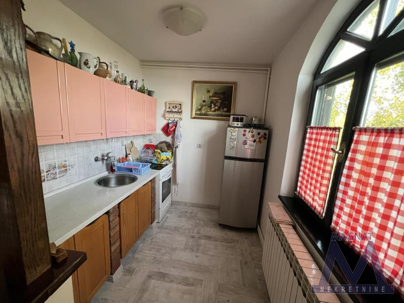 Kuca,SREMSKA KAMENICA,POPOVICA,kv: 1526, € 390000, ID: 3002122 11