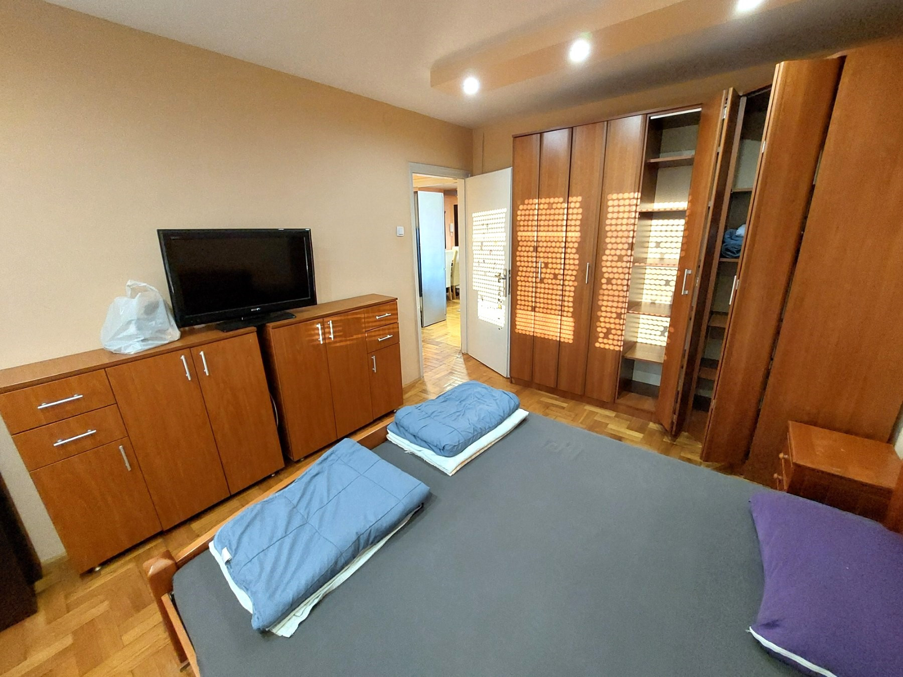 Stan,NOVI SAD,BULEVAR,kv: 64, € 500, ID: 9101623 6