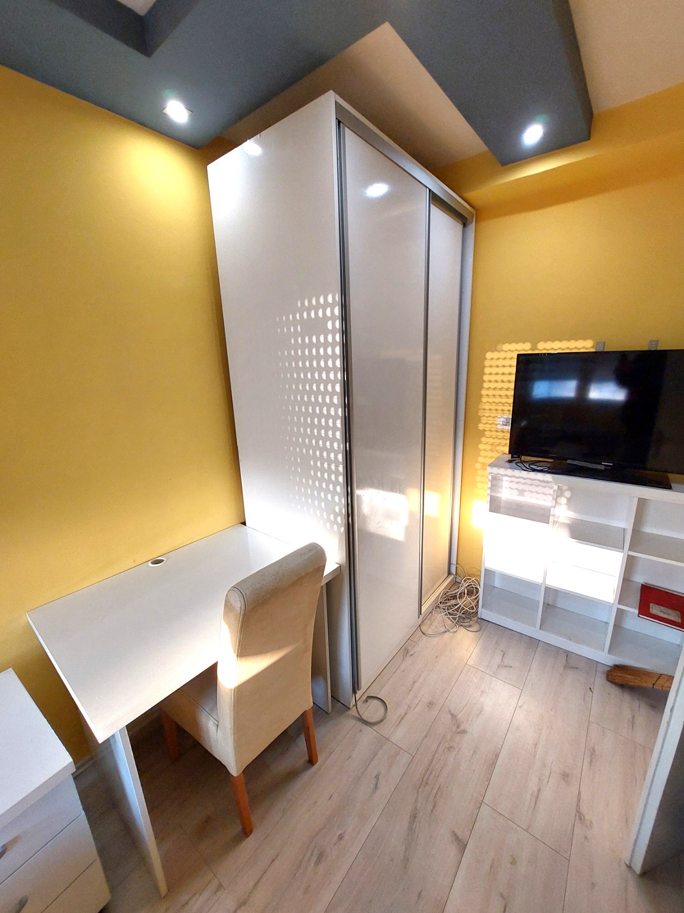 Stan,NOVI SAD,BULEVAR,kv: 64, € 500, ID: 9101623 8