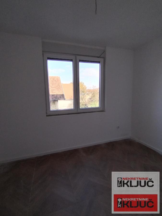 ADICE, 90 m2, Četvorosoban sa pdv 12