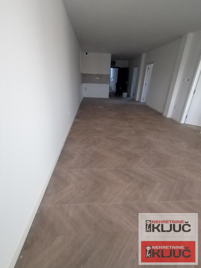 ADICE, 90 m2, Četvorosoban sa pdv 3