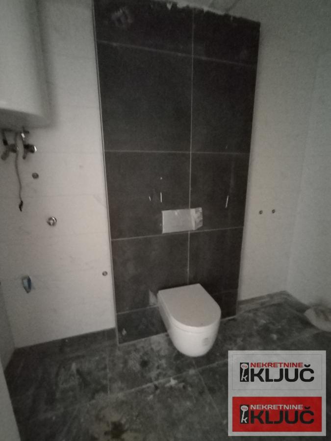 ADICE, 90 m2, Četvorosoban sa pdv 9