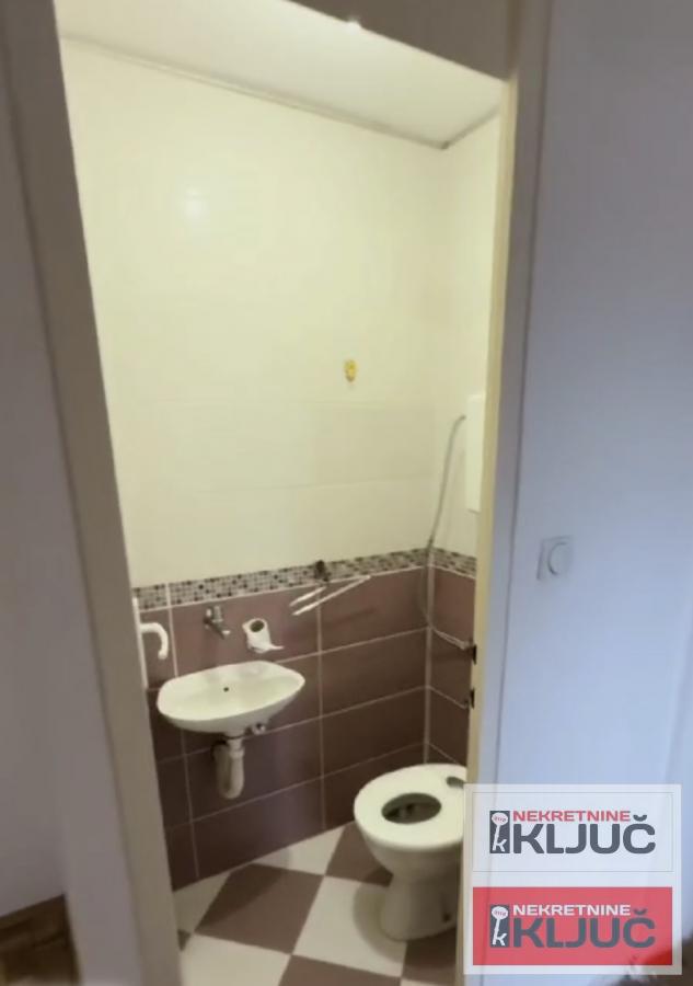 AVIJATIČARKO NASELJE, 89m2, Trosoban može Troiposoban 7