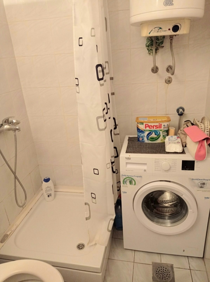 BULEVAR, 48m2, Dvoiposoban kod Futoške pijace 10