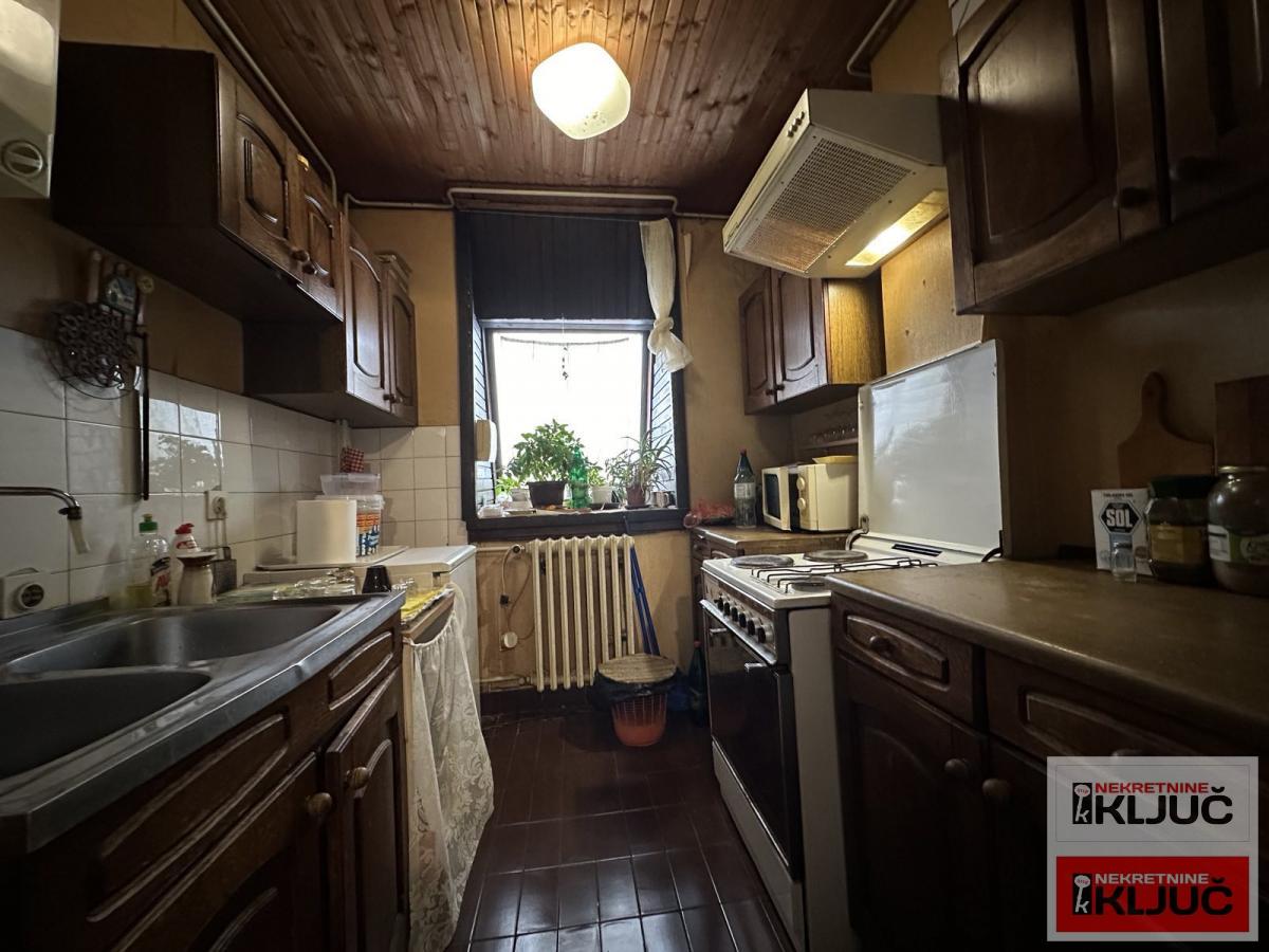 BULEVAR, 71m2, Trosoban, Fasadna cigla 4