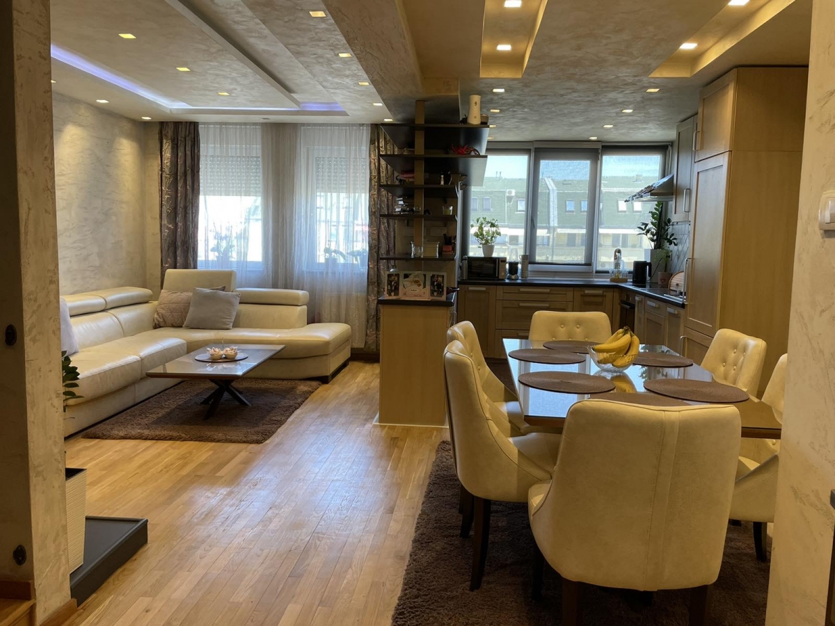 BULEVAR EVROPE, 105 m2, Četvorosoban-Duplex+terasa 12 m2 1