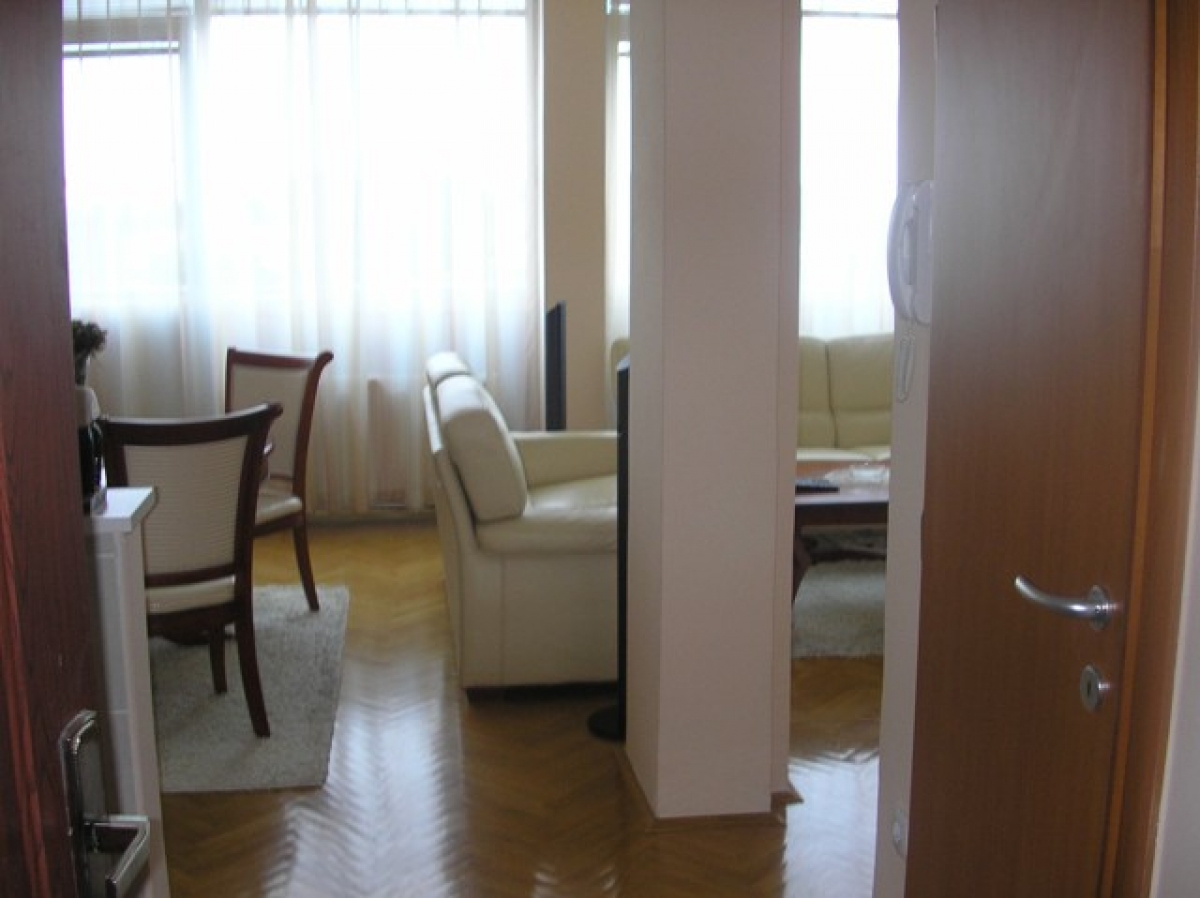 CENTAR, 148 m2, Četvorosoban-Duplex 1