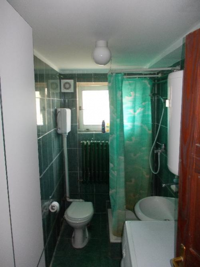 CENTAR, 67 m2, TROSOBAN-Maksima Gorkog 7