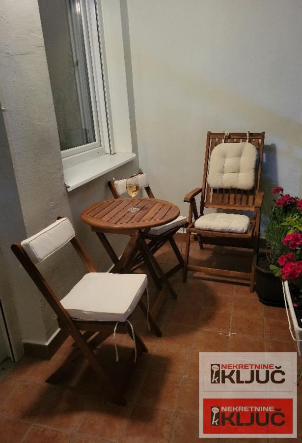 CENTAR, 82m2, Trosoban kod Pešačke zone, Namešten 9