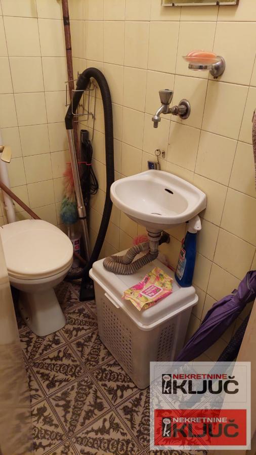 CENTAR, 86 m2, Trosoban, Pešačka zona 13