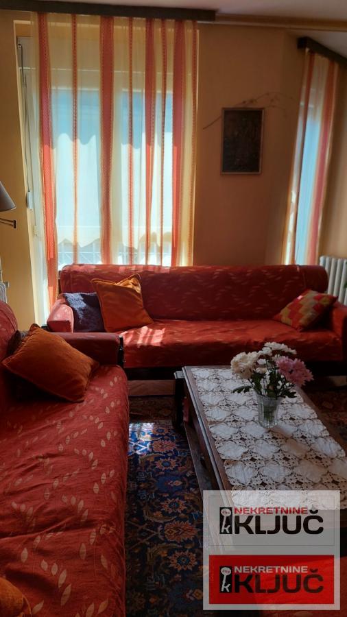 CENTAR, 86 m2, Trosoban, Pešačka zona 7